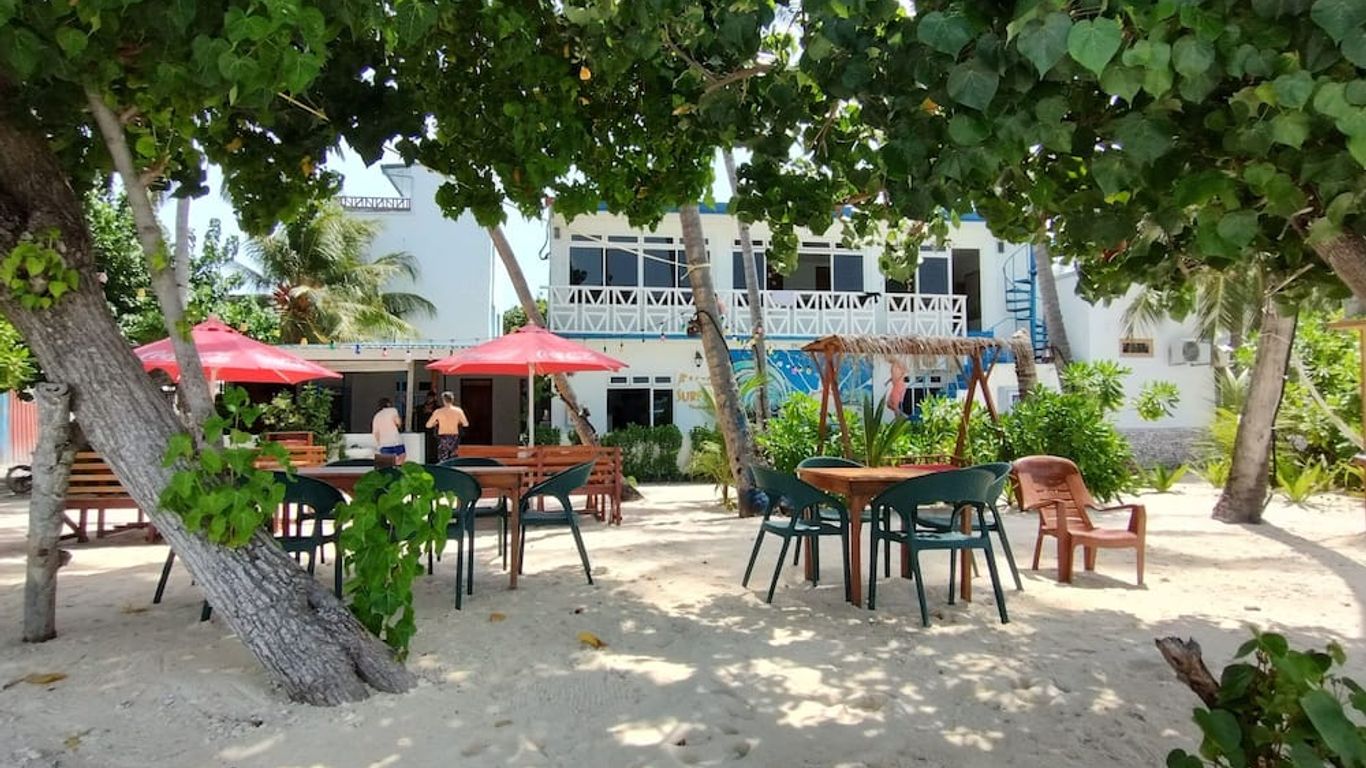 Batuta Maldives Surf View