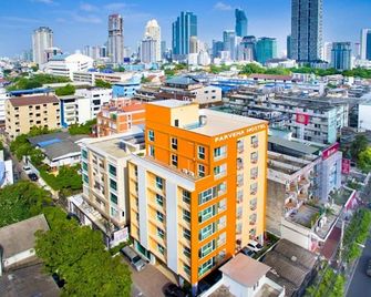 Parvena Hotel Sathorn - Bangkok - Vista del exterior