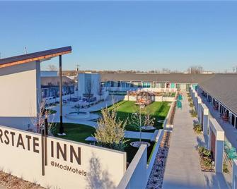 Caravan Inn - Stephenville