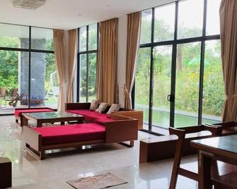 Villa Cbt Flamingo Dai Lai - Phuc Yen - Sala de estar