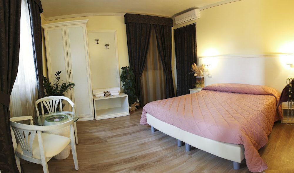 Hotel Il Monte - Monte San Savino - Slaapkamer