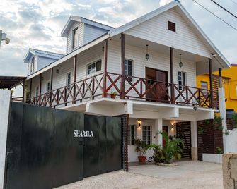 Casa De Shangrila - Belize City - Bygning