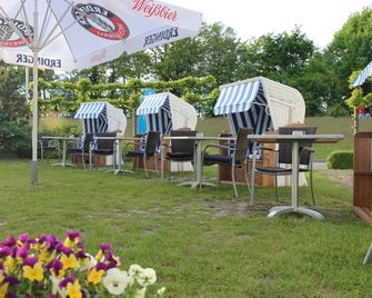 Hotel & Restaurant Seebrücke - Zingst - Innenhof