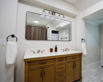 Cozy Corner Near Upmc & Downtown - Уїльятспорт