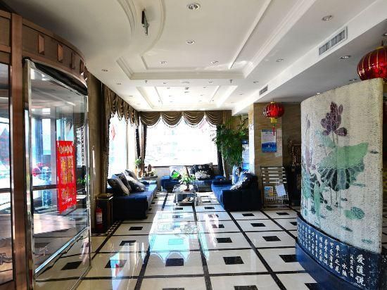 Lanbaoshi Holiday Hotel - Harbin - Lobby