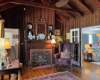 Palm Ridge House with Heated Pool and Cabana Near Beach - West Palm Beach