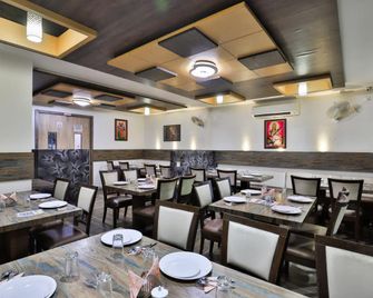Hotel Narayan Inn - Dwārka - Restaurant