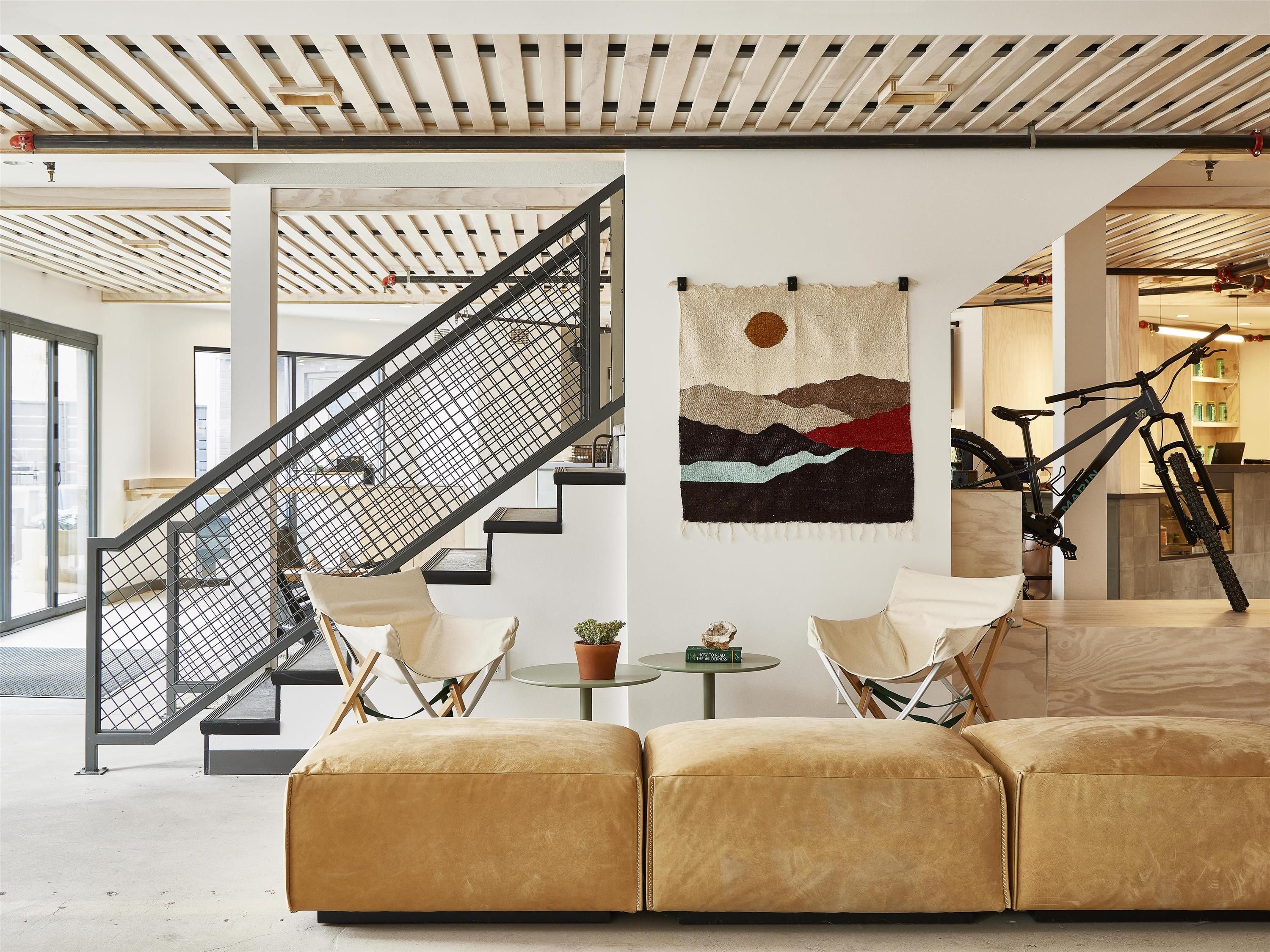 Slackline Moab, Outset Collection by Hilton - מואב - לובי