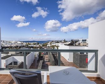 Caybeach Papagayos - Playa Blanca - Balcony