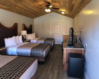 Red Canyon Cabins - Kanab - Bedroom