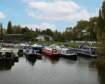 The Quays by Greene King Inns - Northampton - Venkovní prostory
