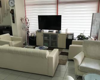 Adana Hostel 1 - Adana - Salon