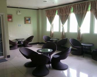 Meaco Royal Hotel-Legazpi - Legazpi City - Lounge