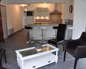 La Greve Saint Michel - Beauvoir - Salon