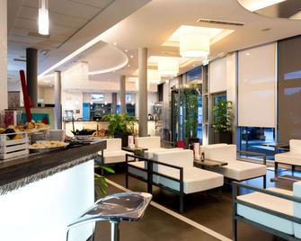 فندق كوزموبوليتان بولونيا - بولونيا - مطعم