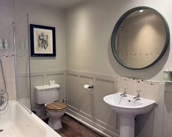 Neeld Arms - Chippenham
