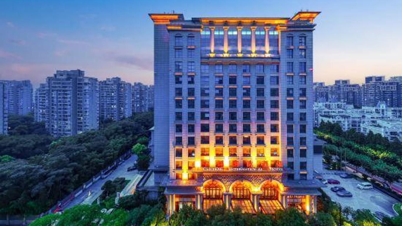 Central International Hotel