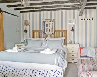 Hawthorn Farm Guest House - Buxton - Bedroom
