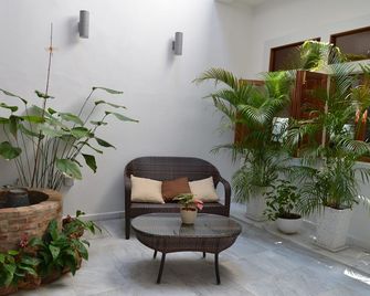 Gingerflower Boutique Hotel - Malakka - Innenhof