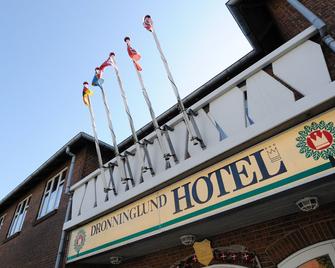Dronninglund Hotel - Dronninglund - Building