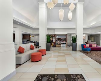 Hilton Garden Inn Overland Park - Overland Park - Lobby