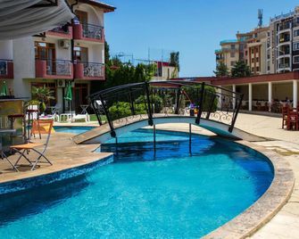 Sunrise Complex Hotel - Nesebar - Pool