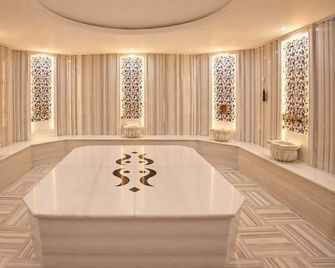 Elite World Inn Istanbul Mahmutbey - Istanbul - Spa