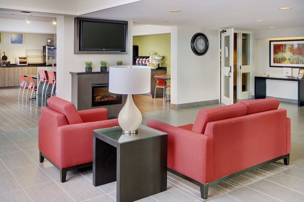 Comfort Inn thumbnail 3