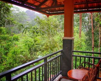 Rest in Nature - Vythiri - Balcony