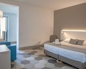 Hotel Villa Ambra - Orbetello - Спальня