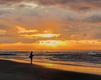 K Ko Surf Village at Keramas - Denpasar - Strand