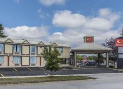 Econo Lodge Orillia - Orillia - Gebouw