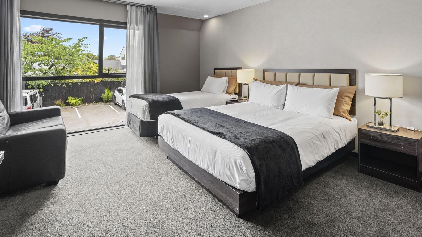 موتيل 136 On Bealey