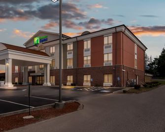 Holiday Inn Express Princeton/I-77 By IHG - Princeton - Budova
