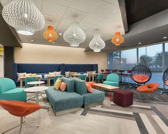 Tru By Hilton Webster Houston Nasa - Webster - Lounge