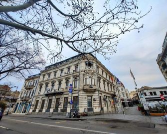 Antique Hostel - Bukarest