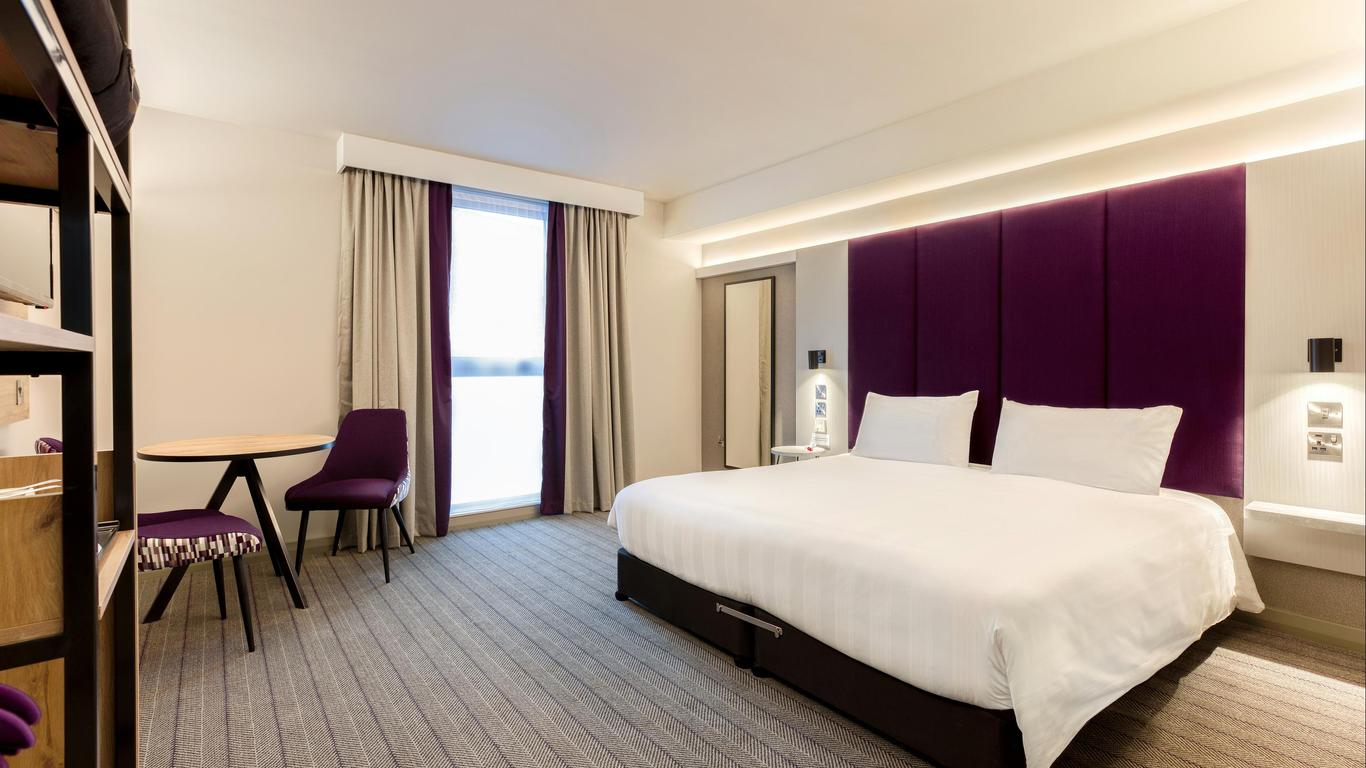 Premier Inn Birmingham South Hall Green