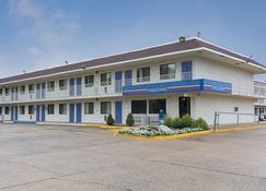 Motel 6 Fredericksburg - Fredericksburg - Κτίριο