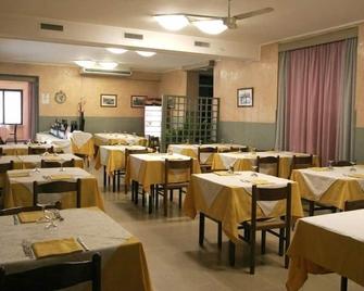 Hotel Fina - Narni - Ресторан