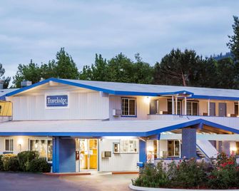 Travelodge by Wyndham Grants Pass - Grants Pass - Edificio