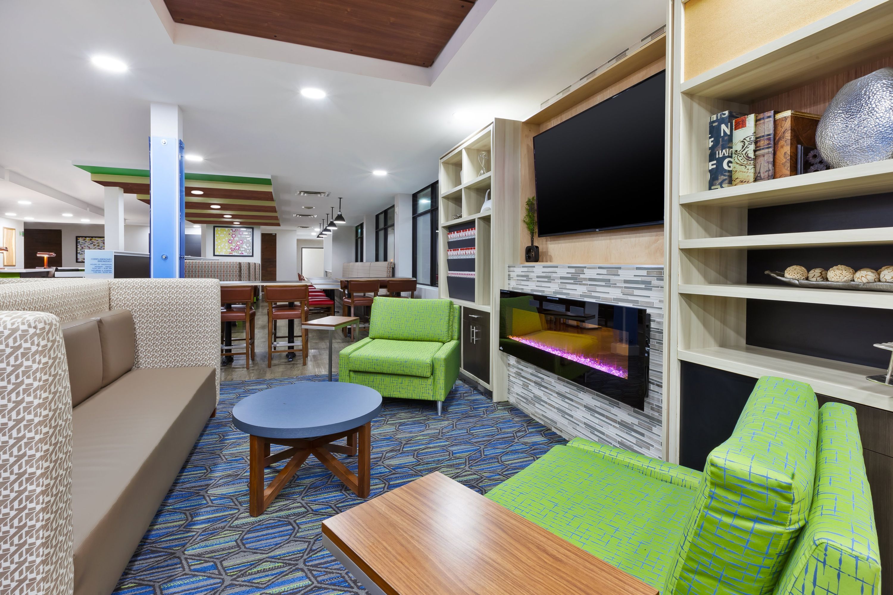 Holiday Inn Express Winnipeg Airport - Polo Park By IHG - וויניפג - טרקלין