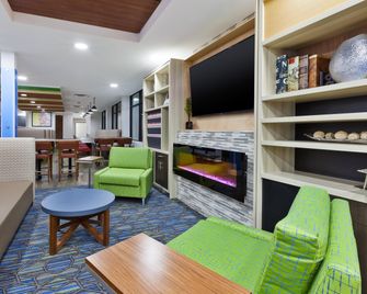 Holiday Inn Express Winnipeg Airport - Polo Park By IHG - וויניפג - טרקלין