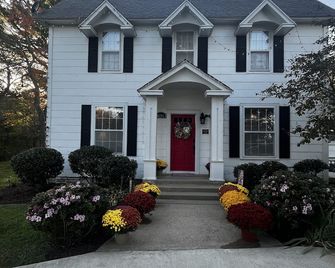 Sassafras Inn - Mena - Gebouw