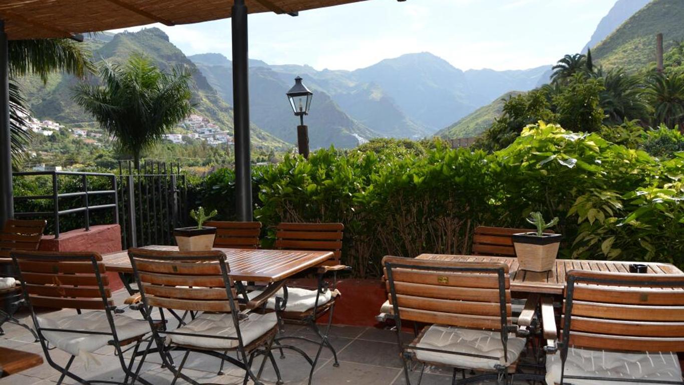Hotel Rural Las Longueras