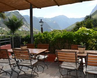 Hotel Rural Las Longueras - Agaete - Innenhof