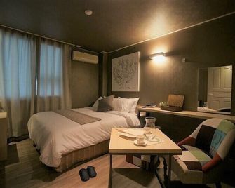 Hotel Haru - Ciudad de Jeju - Habitación