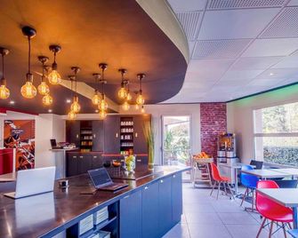 ibis Styles Toulouse-Blagnac Aéroport - Blagnac - Bar
