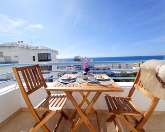 T1 Colina Ferias 8c Familia ,a/C & Vista Mar C/ Ga - Quarteira - Balcon