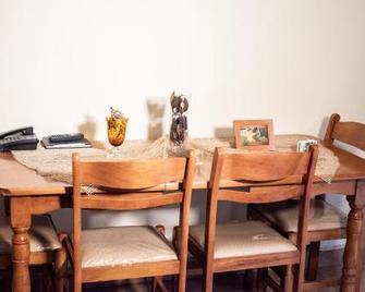 Lamprou - Kosmas - Comedor