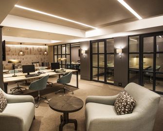 Avani Gaborone Resort & Casino - Gaborone - Lounge